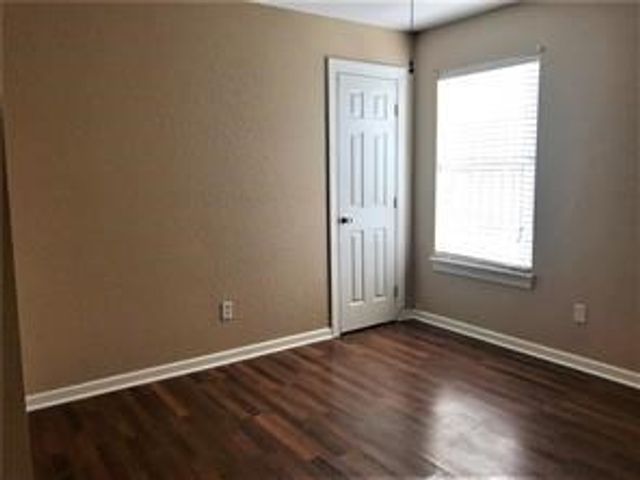 505 W Forest Drive, Rogers, AR 72756