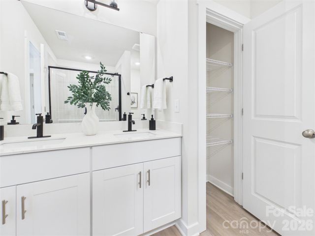 105 N Dilling Street 01, Kings Mountain, NC 28086