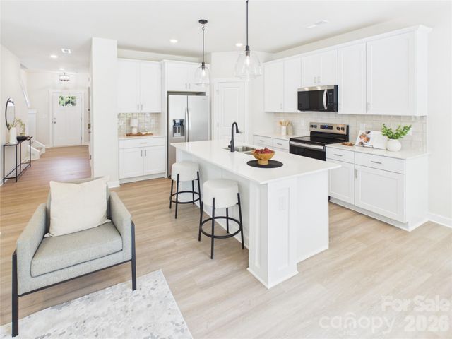 105 N Dilling Street 01, Kings Mountain, NC 28086