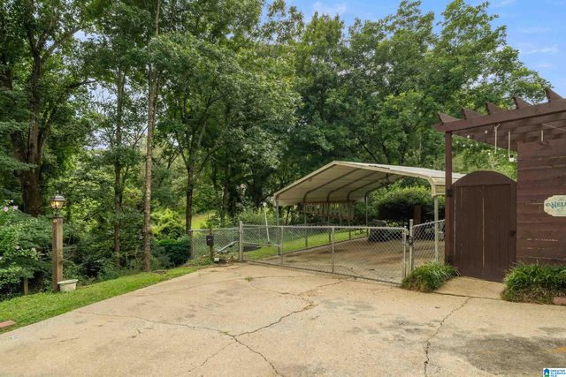 7365 THOMAS HALL DRIVE, Trussville, AL 35173