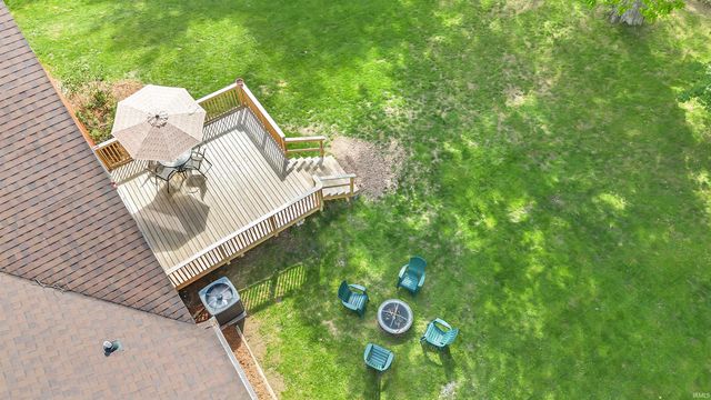 2512 E Rock Creek Drive, Bloomington, IN 47401