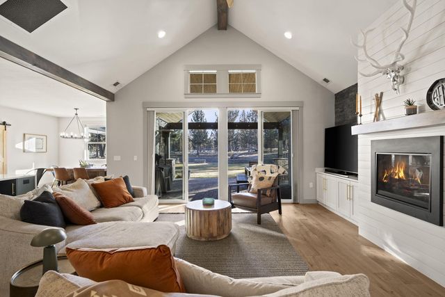 67554 Trout Lane, Bend, OR 97703