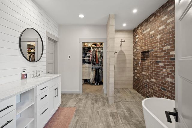 67554 Trout Lane, Bend, OR 97703