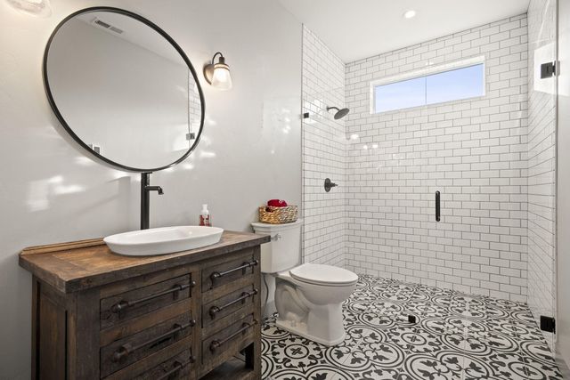 67554 Trout Lane, Bend, OR 97703