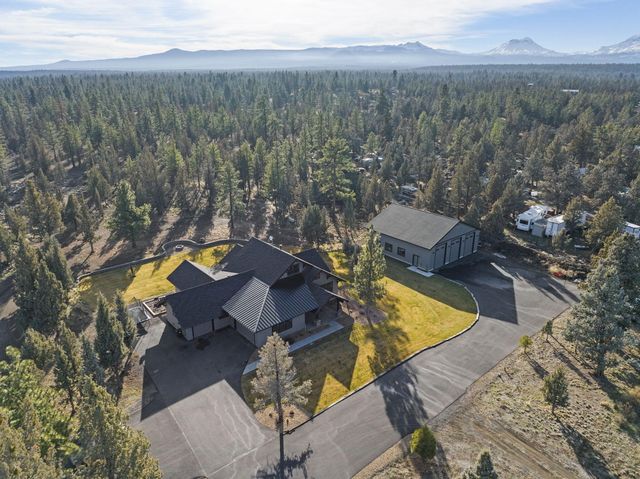67554 Trout Lane, Bend, OR 97703