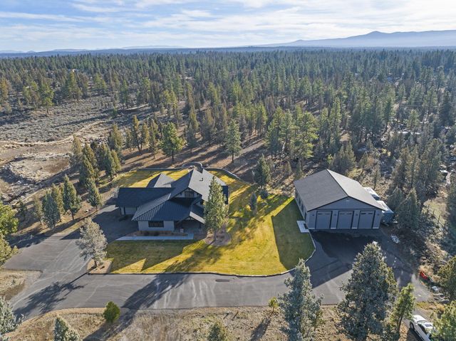 67554 Trout Lane, Bend, OR 97703