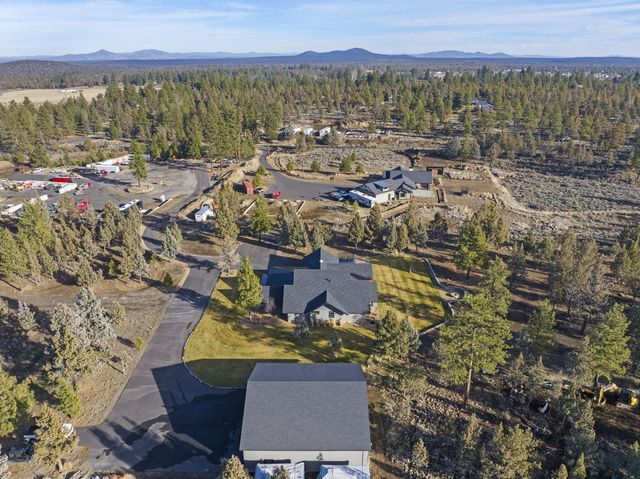 67554 Trout Lane, Bend, OR 97703