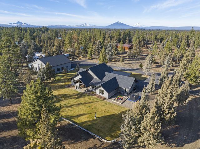67554 Trout Lane, Bend, OR 97703