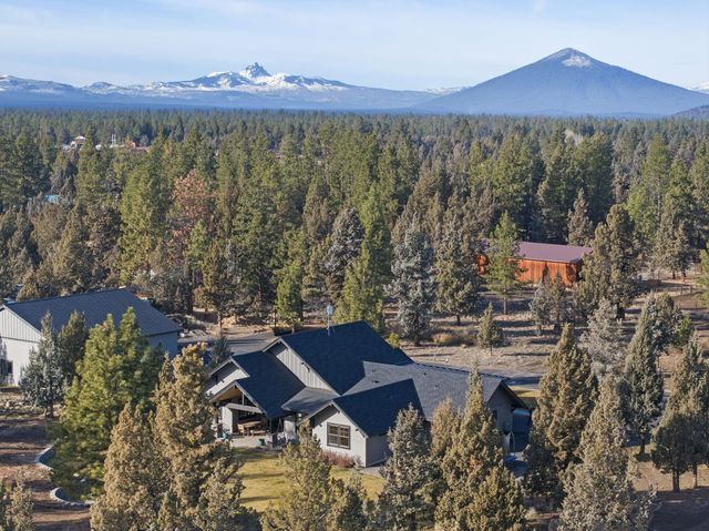 67554 Trout Lane, Bend, OR 97703