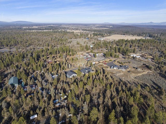 67554 Trout Lane, Bend, OR 97703