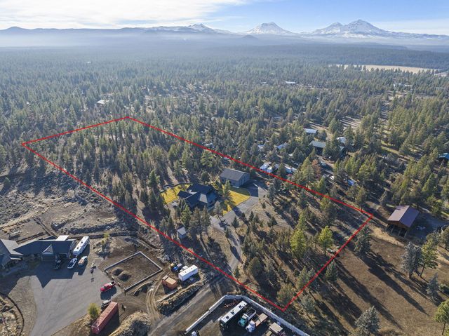 67554 Trout Lane, Bend, OR 97703