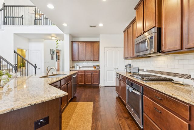 7529 Guadalupe Way, Mckinney, TX 75071