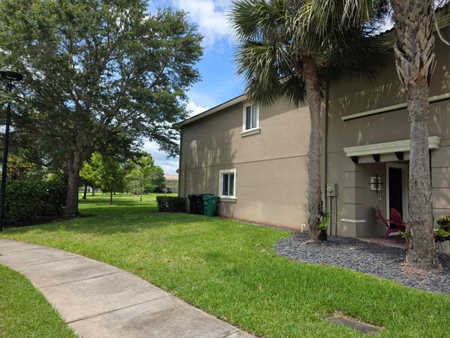 2214 SW Marshfield Court, Port St. Lucie, Port St Lucie, FL 34953