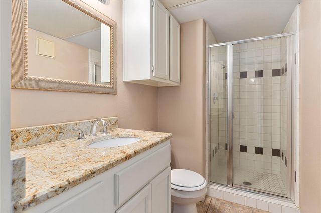 15151 Berry Trail 205, Dallas, TX 75248