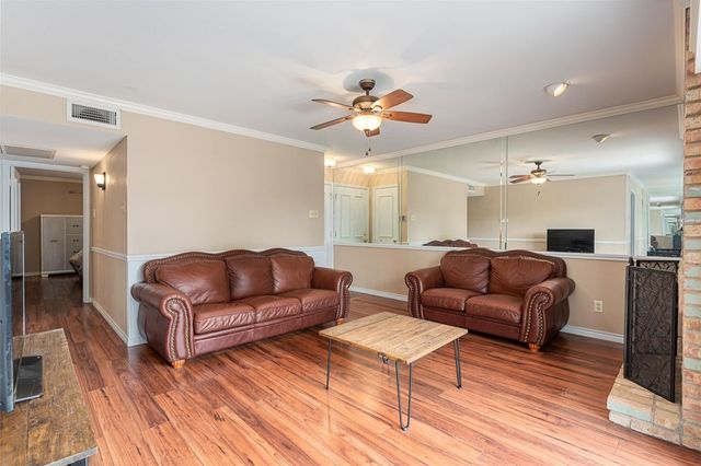 15151 Berry Trail 205, Dallas, TX 75248