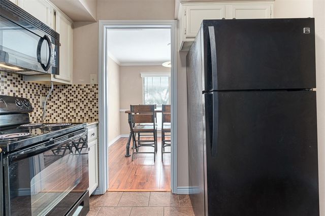 15151 Berry Trail 205, Dallas, TX 75248