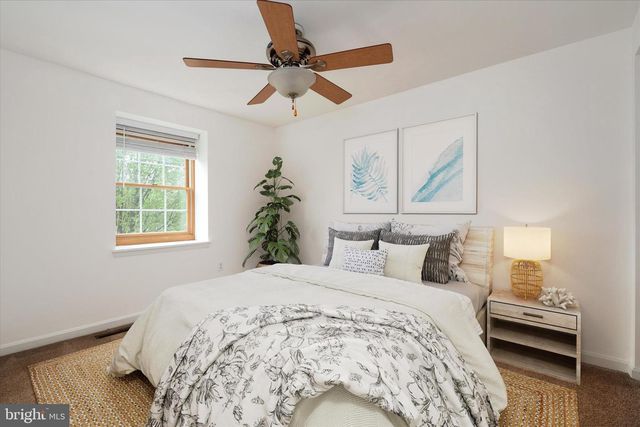 1195 ANNIS SQUAM HARBOUR, Pasadena, MD 21122