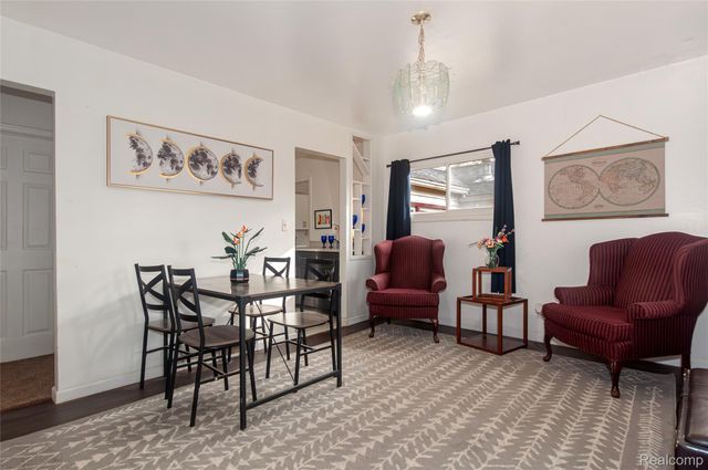 21370 Purdue Avenue, Farmington, MI 48336