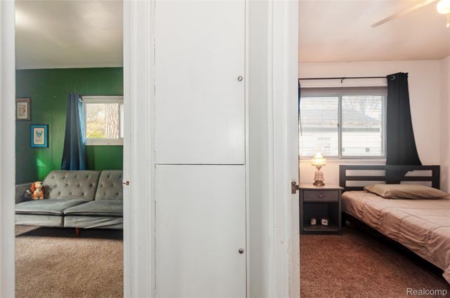 21370 Purdue Avenue, Farmington, MI 48336