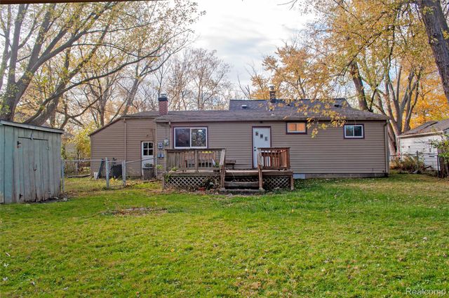21370 Purdue Avenue, Farmington, MI 48336