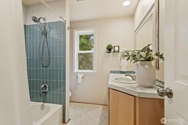 945 Rowe Road, Camano Island, WA 98282