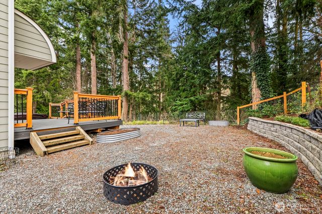945 Rowe Road, Camano Island, WA 98282