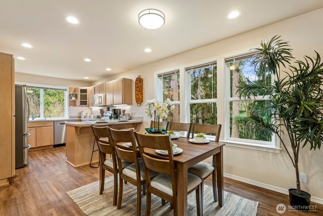 945 Rowe Road, Camano Island, WA 98282