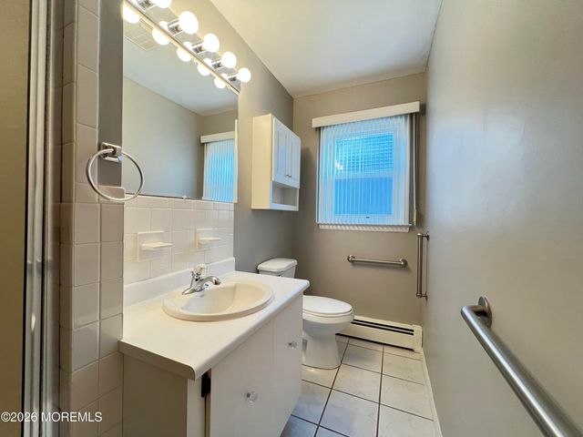 9 Westport Drive, Toms River, NJ 08757