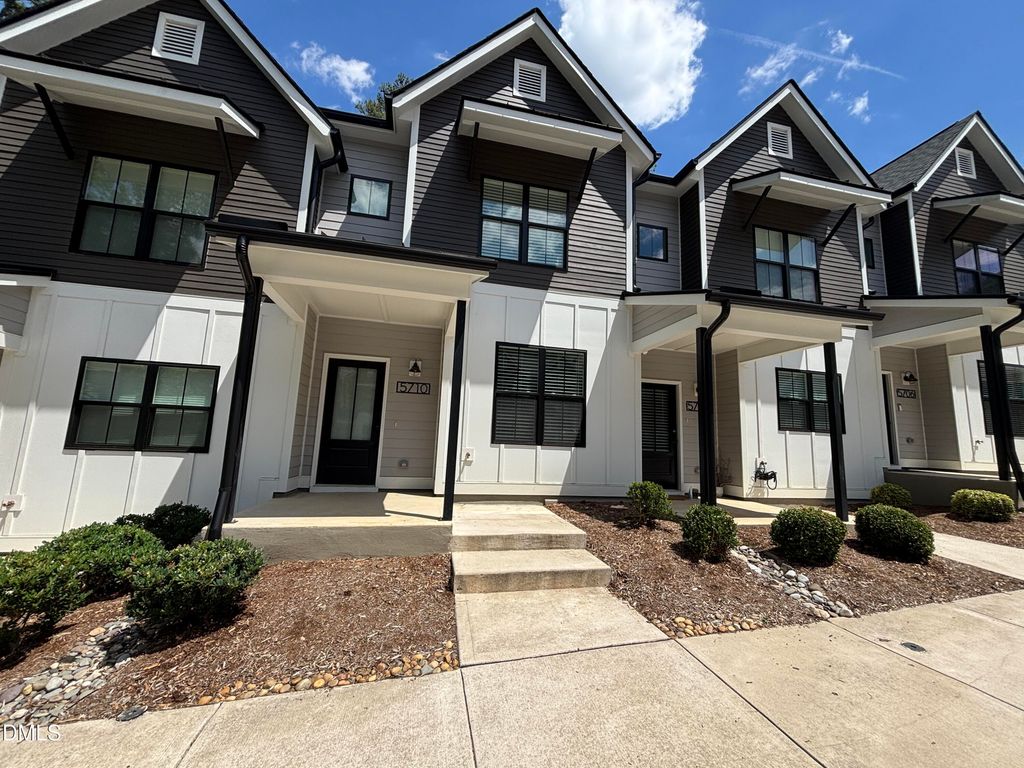 5710 Parker Pnes Court, Raleigh, NC 27609