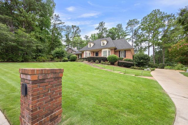 2 Stonewood Court, Columbus, GA 31904