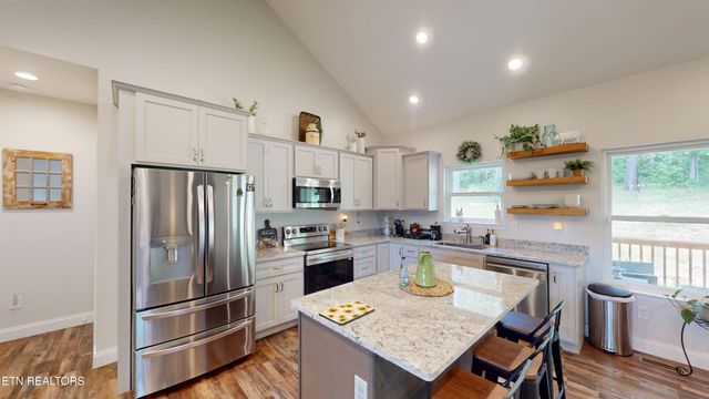 3773 Blythes Ferry Rd, Dayton, TN 37321