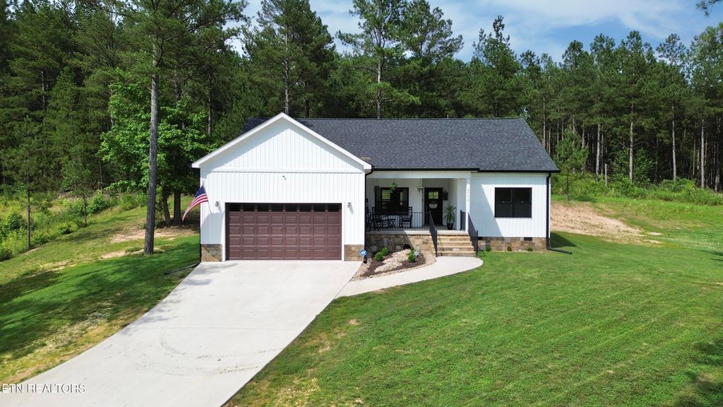 3773 Blythes Ferry Rd, Dayton, TN 37321