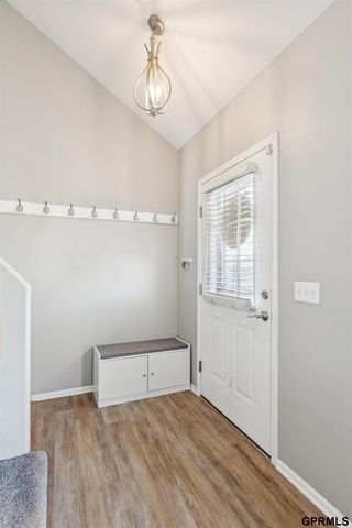 5703 S 186th Avenue, Omaha, NE 68135