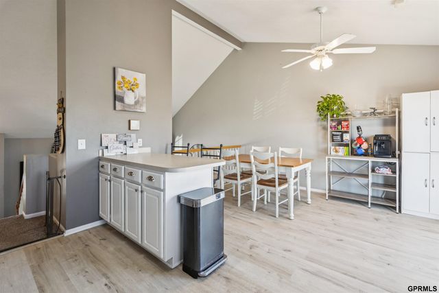 5703 S 186th Avenue, Omaha, NE 68135