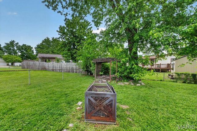 22 Armitage Drive, St Peters, MO 63376