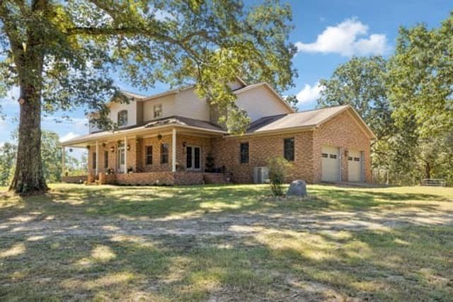 90 Gauging Station Ln, Hurricane Mills, TN 37078