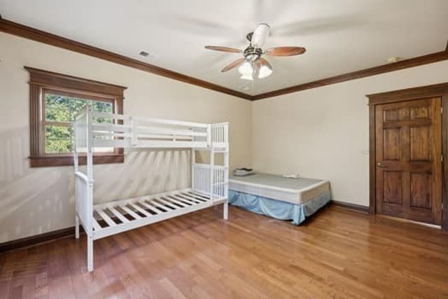 90 Gauging Station Ln, Hurricane Mills, TN 37078