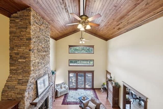 90 Gauging Station Ln, Hurricane Mills, TN 37078