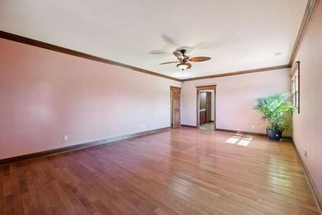 90 Gauging Station Ln, Hurricane Mills, TN 37078