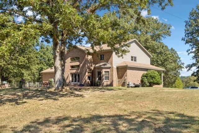 90 Gauging Station Ln, Hurricane Mills, TN 37078