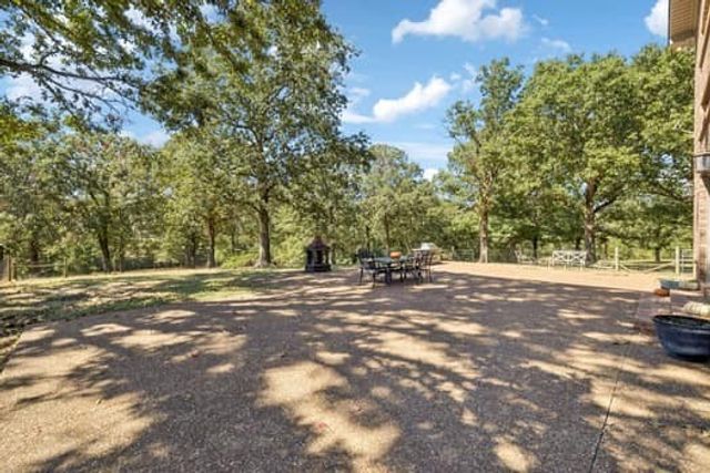 90 Gauging Station Ln, Hurricane Mills, TN 37078