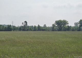 9994 Meisner Road, Casco, MI 48064