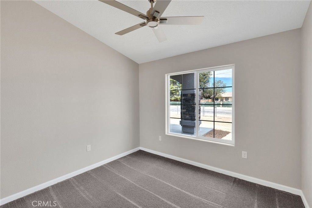 Image 32 of property listing at 9835 Pyrite Avenue, Hesperia, CA 92345