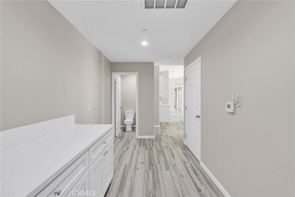 Image 40 of property listing at 9835 Pyrite Avenue, Hesperia, CA 92345