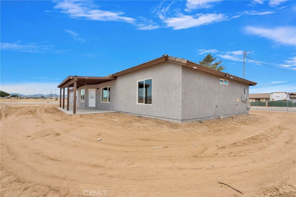Image 46 of property listing at 9835 Pyrite Avenue, Hesperia, CA 92345