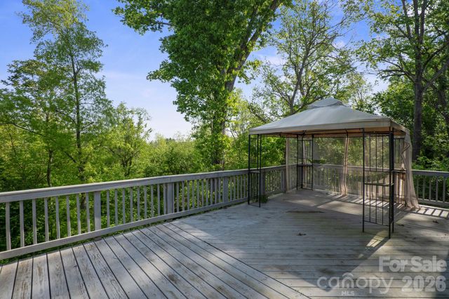 1175 Valley Street 111, Statesville, NC 28677