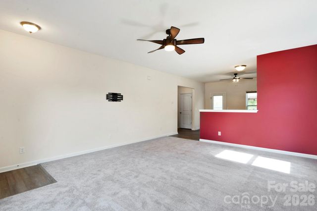 1175 Valley Street 111, Statesville, NC 28677