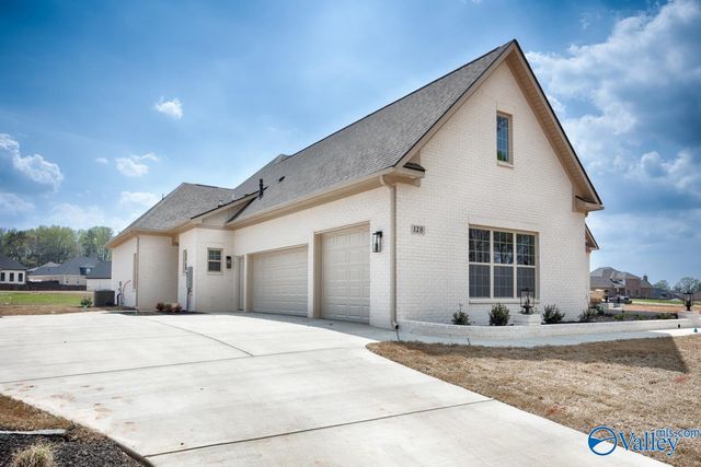 128 Bellawoods Drive, Madison, AL 35756