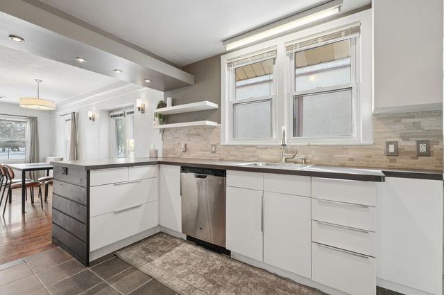 4035 Penn Avenue N, Minneapolis, MN 55412