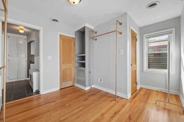 4035 Penn Avenue N, Minneapolis, MN 55412